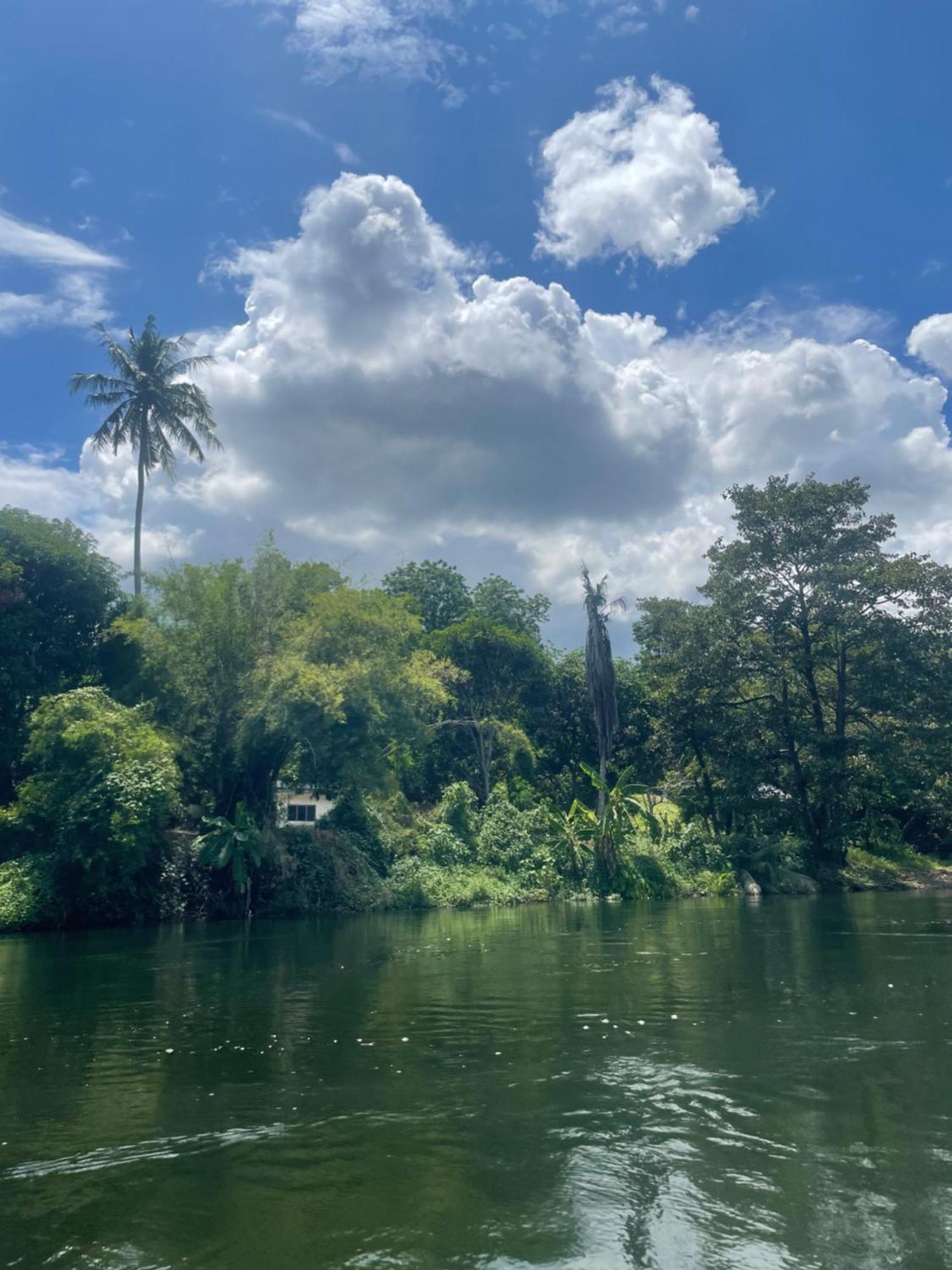 Revolution Kanchanaburi Adventure Hq Bancsukkum Kültér fotó