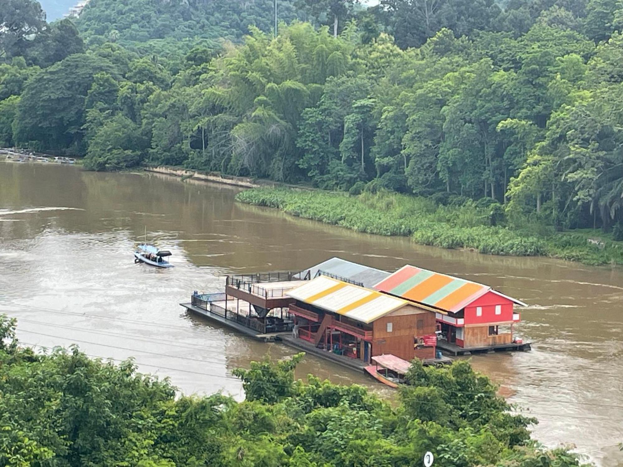 Revolution Kanchanaburi Adventure Hq Bancsukkum Kültér fotó
